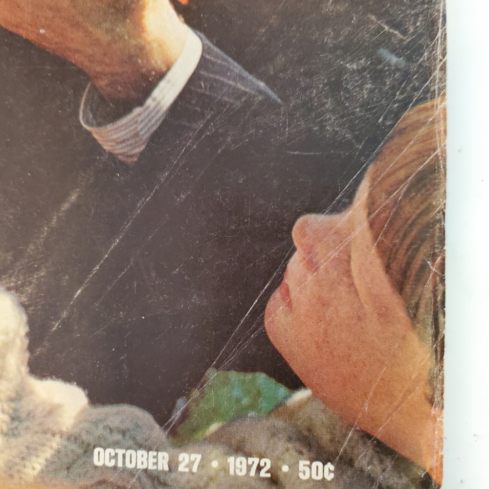 Life Magazine "Magic Camera" Oct 27,1972 - Picture 2 of 10